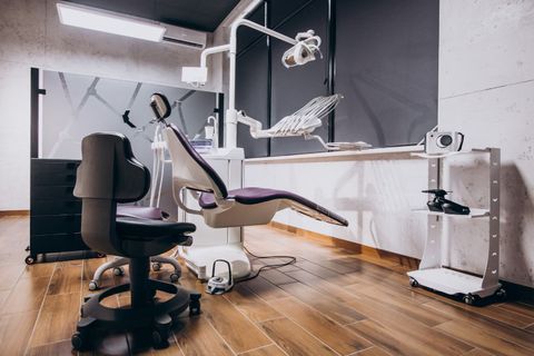 Explore Modern Hospital Dental Chairs and Equipment: A Complete Guide to Uses, Features, and Fact