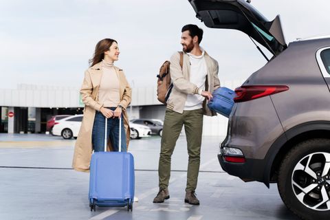 Airport Cab Booking Insights: Learn Reservation Details, Pickup Tips, Transportation Fact and More