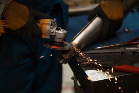 Metal Polishing Machines Guide: Learn the Basics, Fact, and Automation Techniques