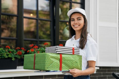 Corporate Gift Ideas Guide: Discover Promotional Item, Seasonal Suggestions, and Useful Resources